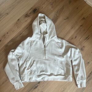 lulu lemon scuba oversized half zip with gold zipper